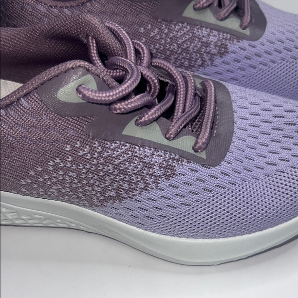 Red Lavender Kids Sneakers - Picture 4 of 9